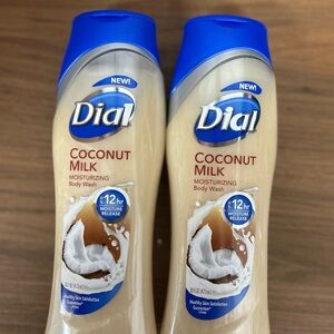 Dial Coconut Milk Body Wash Duo